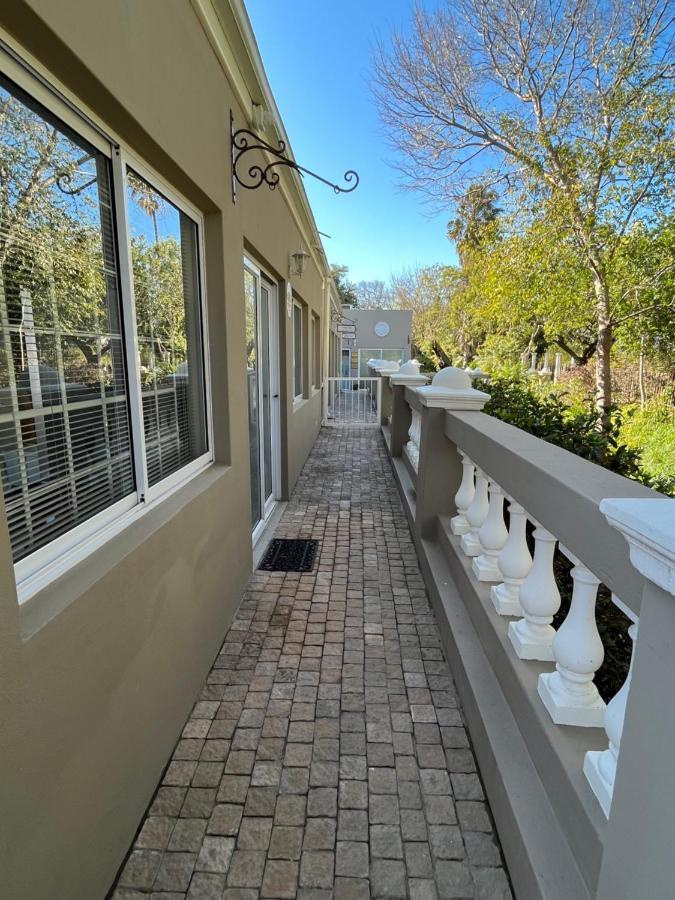 Somerset West Garden Apartments 1 Zewnętrze zdjęcie
