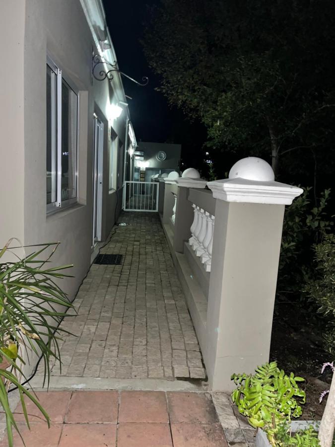 Somerset West Garden Apartments 1 Zewnętrze zdjęcie